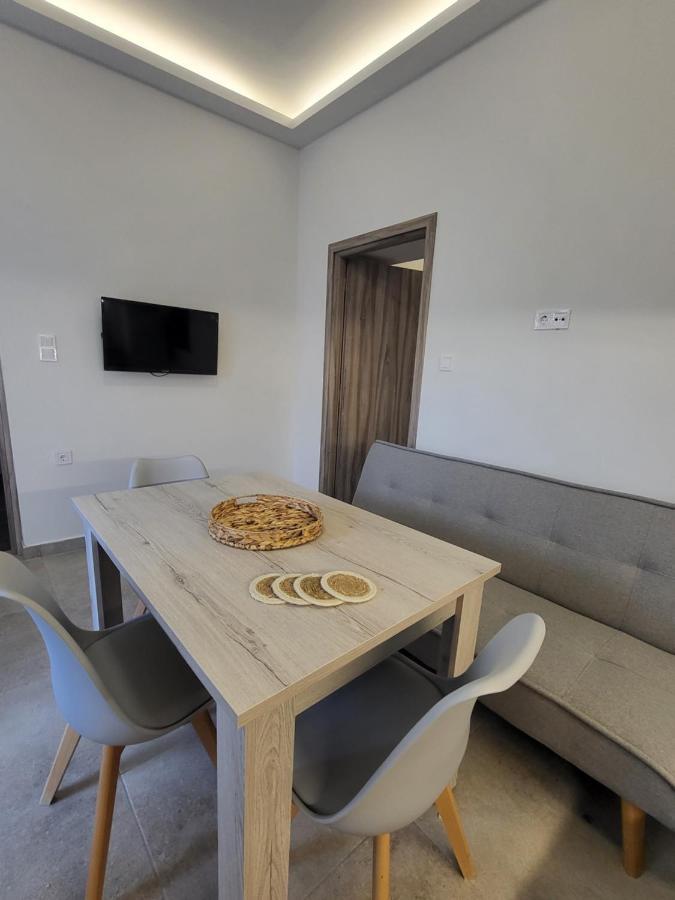 Evangelia'S Cozy House 埃尔莫波利斯 外观 照片